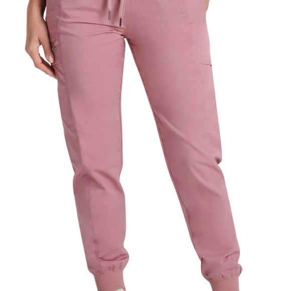 Healing Hands Purple Label Scrub Set: Mandarin Top / Cargo Jogger - Picture 3 of 3